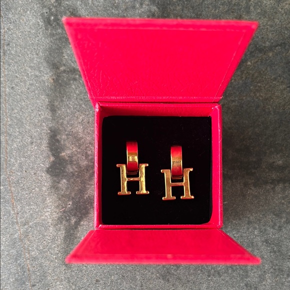 Carolina Herrera Gold tone CH Earrings - Picture 3 of 11